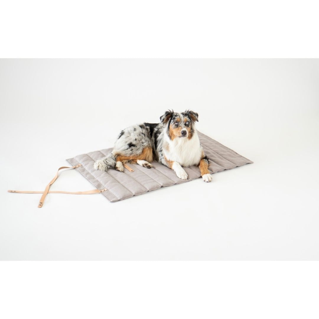 Dog Travelmat Fosser - For home or outside use – Spencer & Me